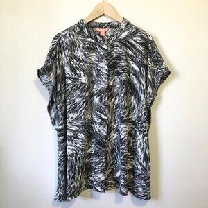 Trippy Furry Swirl Banded Collar Cap Sleeve Shirt